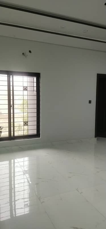 Near wapda town Gulshan e Lahore society 10 Mrla brand new house available for sale 7