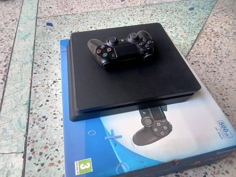 Ps4 Slim 11.00 Jailbreak with box 1