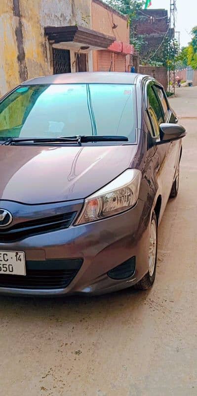 Toyota Vitz 2011/14 Total genuine Peer Syed Ali Ameer 0300-6222174 2