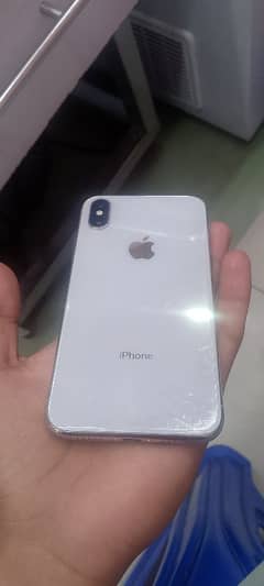 Iphone x all ok panal ma line ha or carak ha battery halth 71