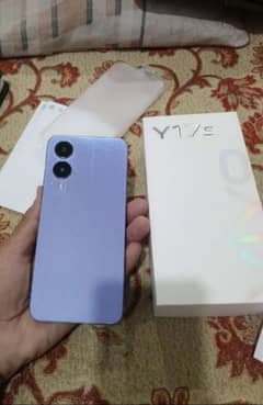 Vivo y17s 6gb 128 GB