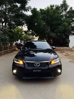 Lexus CT200h F-SPORTS