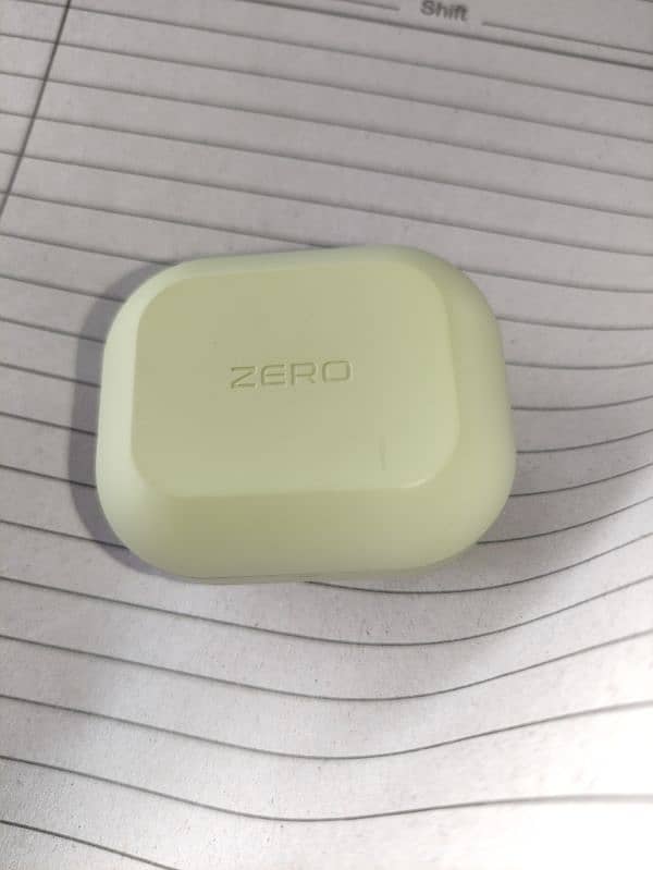 zero gravity earbuds 7