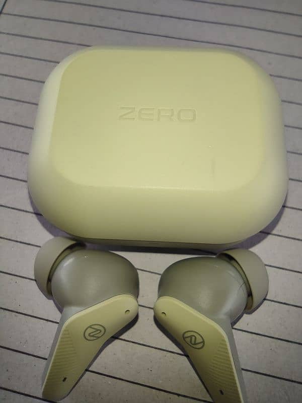 zero gravity earbuds 10