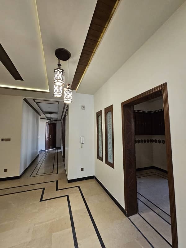 14 Marlas Upper Portion Prime Location Near Market and Mosque G-13 9