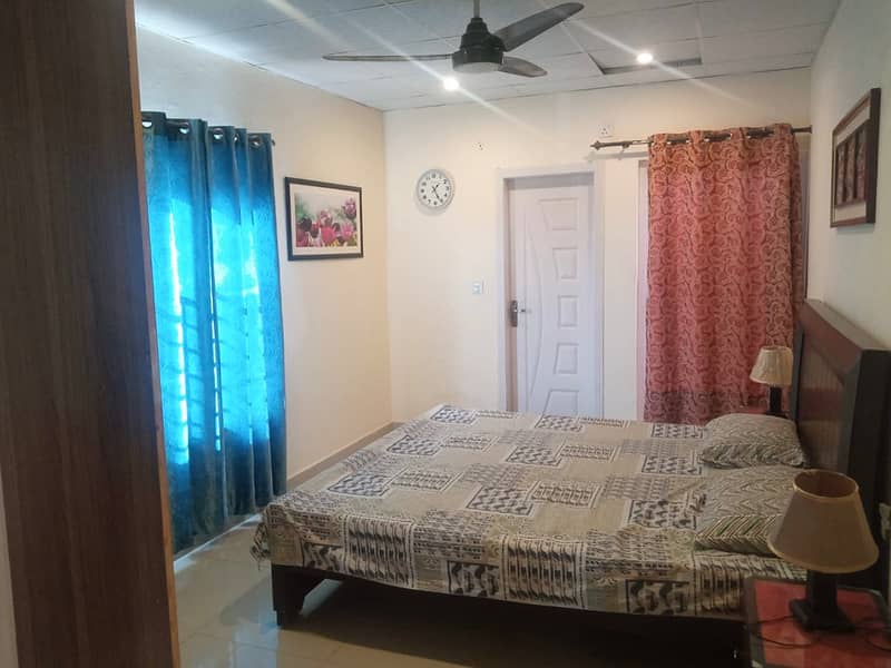 2bed fully furnished apartment for rent in soan garden markaz 1