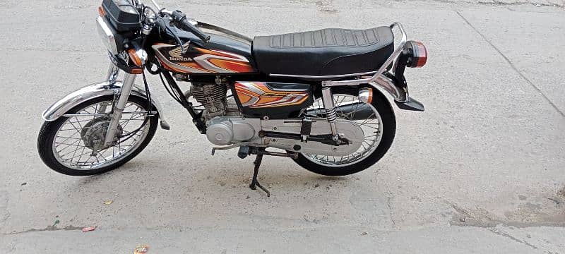 Honda 125 2021 model All Punjab number 0