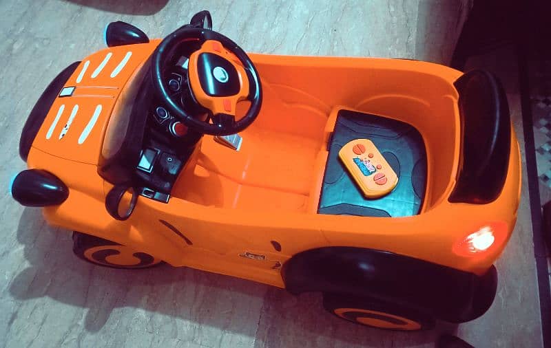 Kids imported car for 1to5 years kids with Remotecontrol / swings mode 2