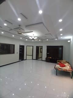 3 bedroom very vip upper portion