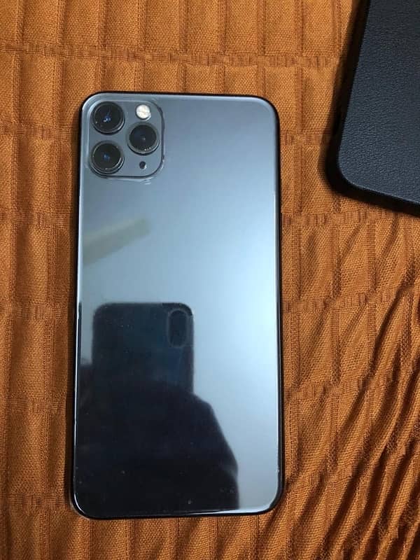 IPhone 11 Pro Max 4