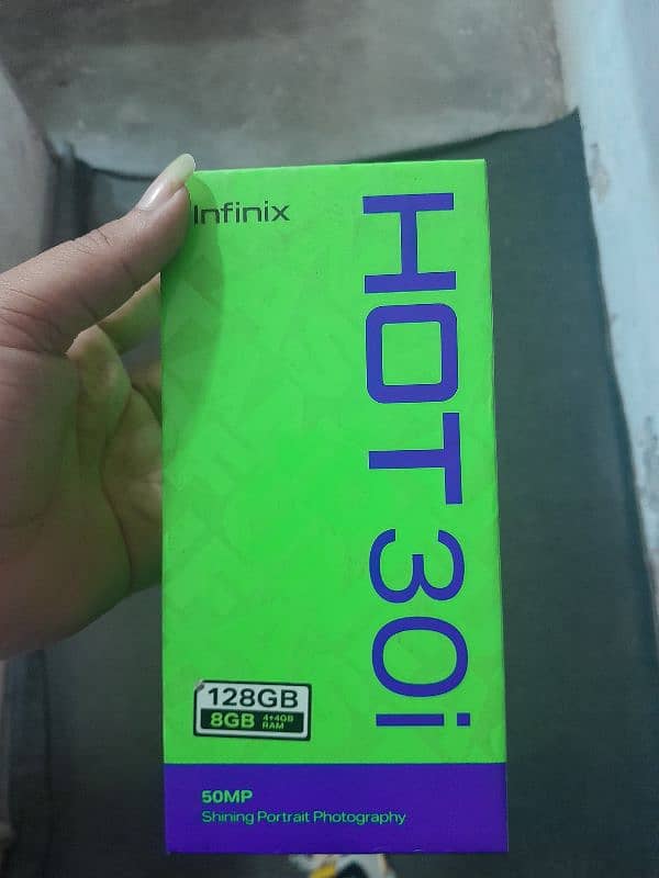 Infinix Hot 30i 4+4/128 All ok No open 5