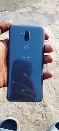 LG G7 Thinq platinum Gray colour 4 64