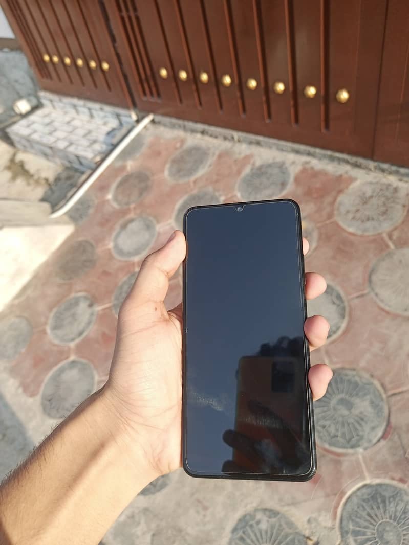 Realme c51 4+4gb/128gb 6