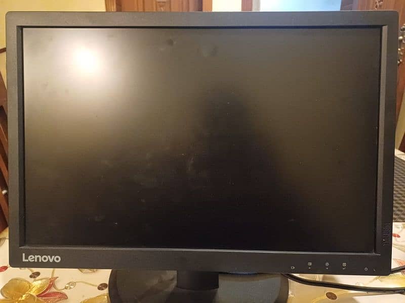 Lenovo Thinkvision 20inch screen 2