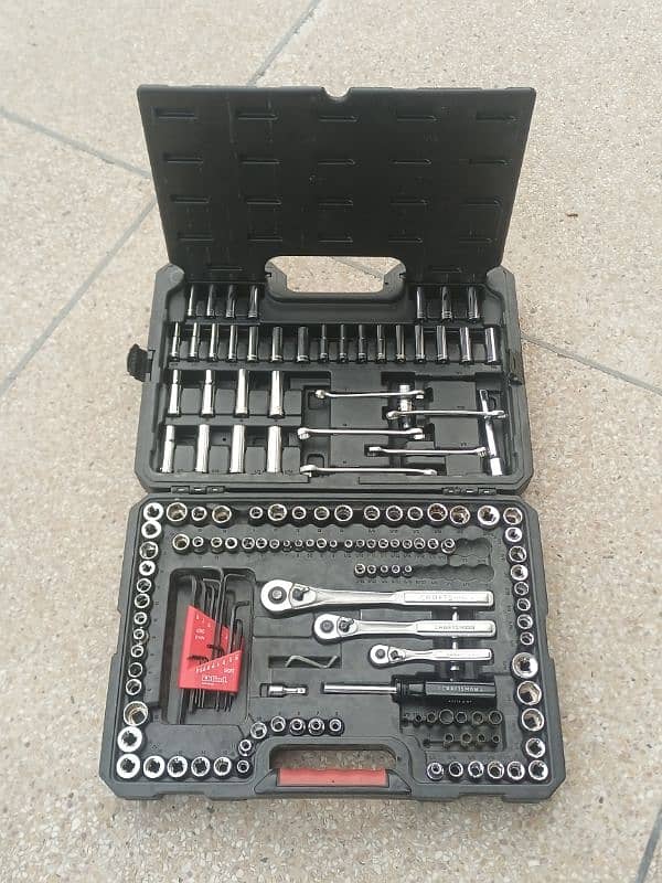 tool box 193 piece craftman 0