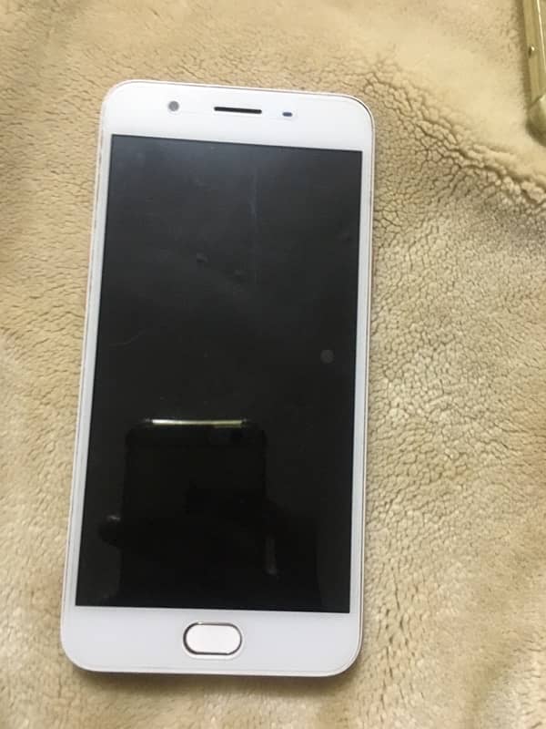 Oppo F1s for sale 1