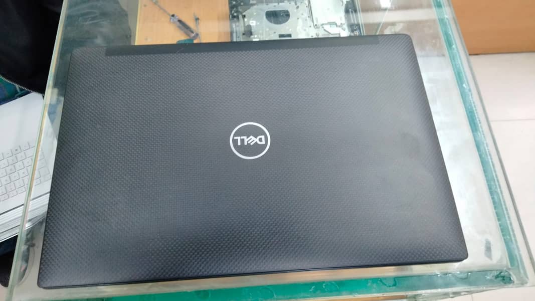 Dell 7490 Core i 7 4