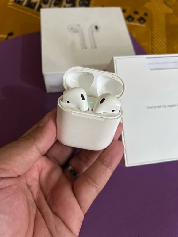 Apple Air Pods(2nd generation ) 1