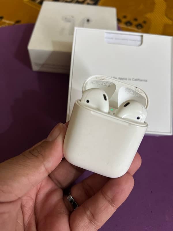 Apple Air Pods(2nd generation ) 2