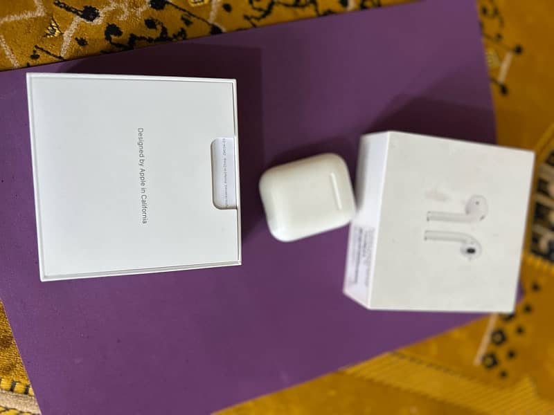 Apple Air Pods(2nd generation ) 3