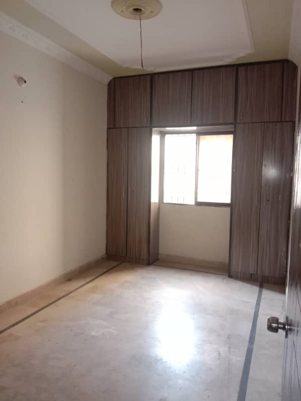 3 Bed Drawing Lounge Rent Nazimabad 9