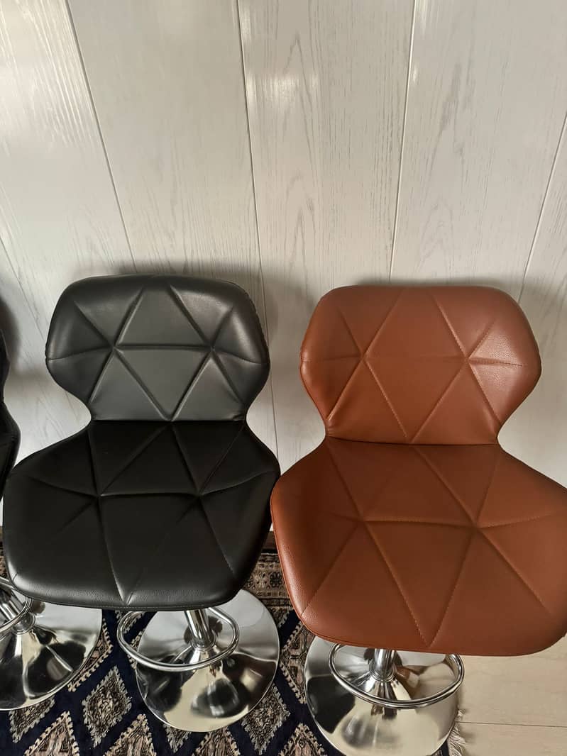 4 High Quality Leather Stools 1