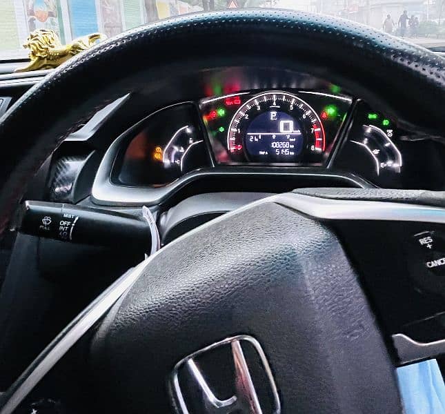 Honda Civic VTi 2016 4