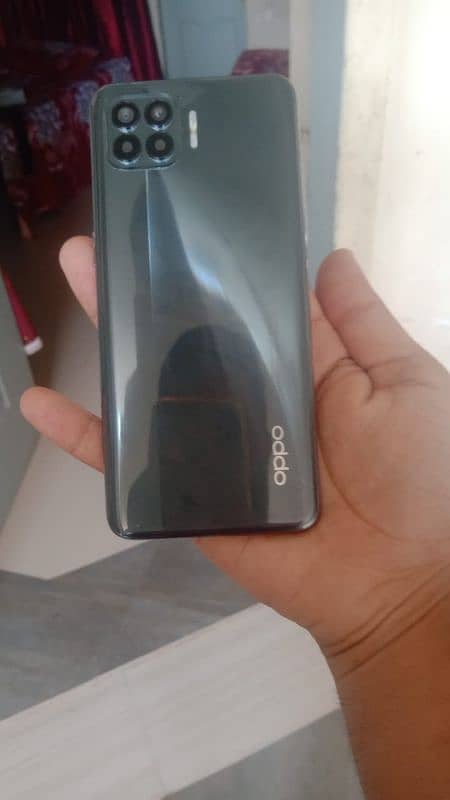 oppof17pro 2