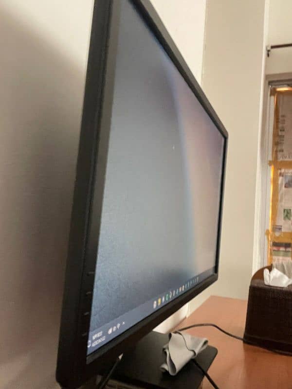 Dell 22 Inch LCD. 3