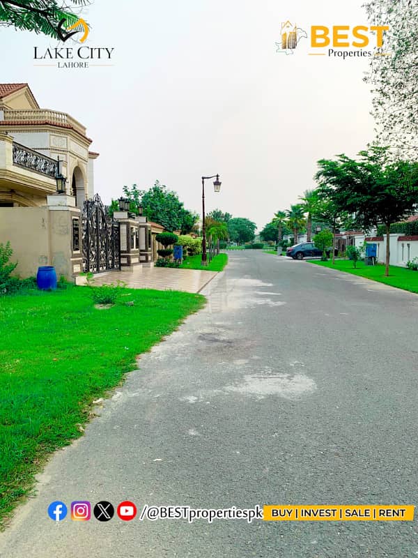 1 Kanal Plot for SALE Near To Park And 150 Feet Lda Structure Road in Sector M3 Lake City Lahore 3