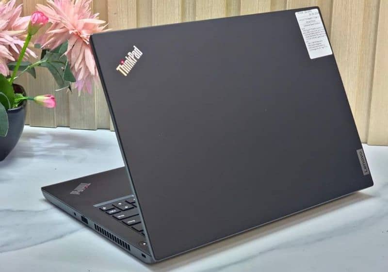 Lenovo ThinkPad L14 ryzen 5 5 5650U 3