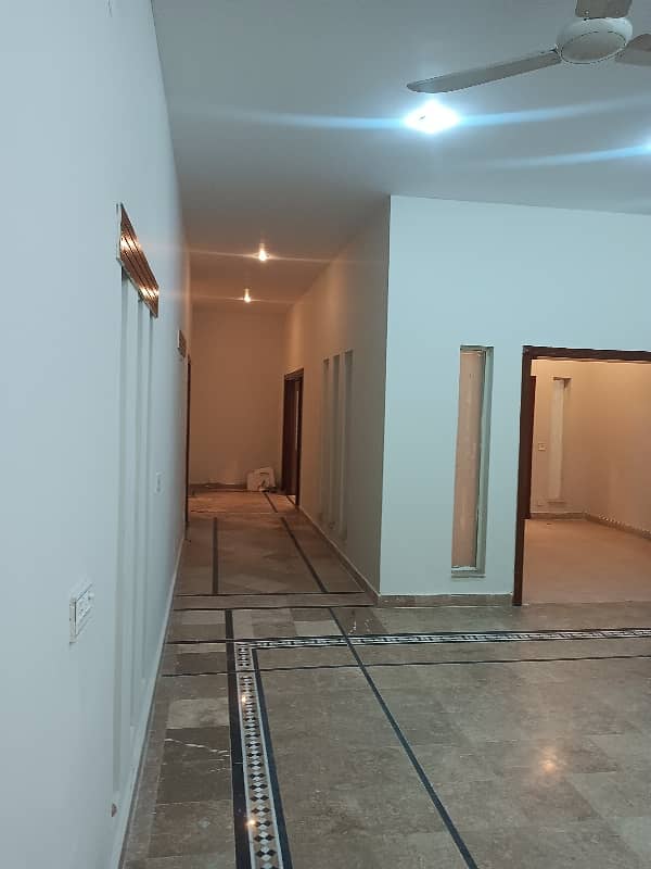 3 bedroom open basement one Canal for rent demand 120000 from location 11