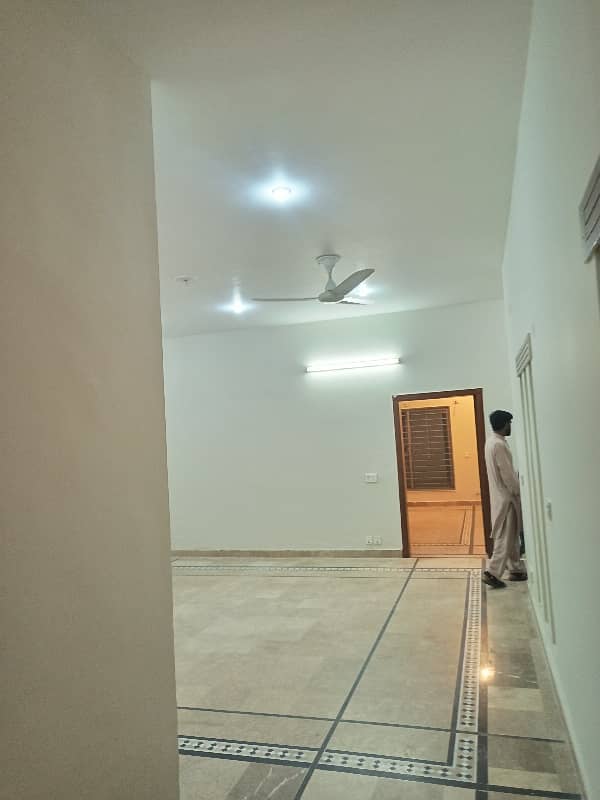 3 bedroom open basement one Canal for rent demand 120000 from location 14