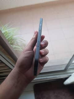 Apple iPhone 15 Plus Almost New