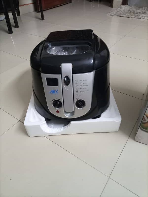 deep fryer 1