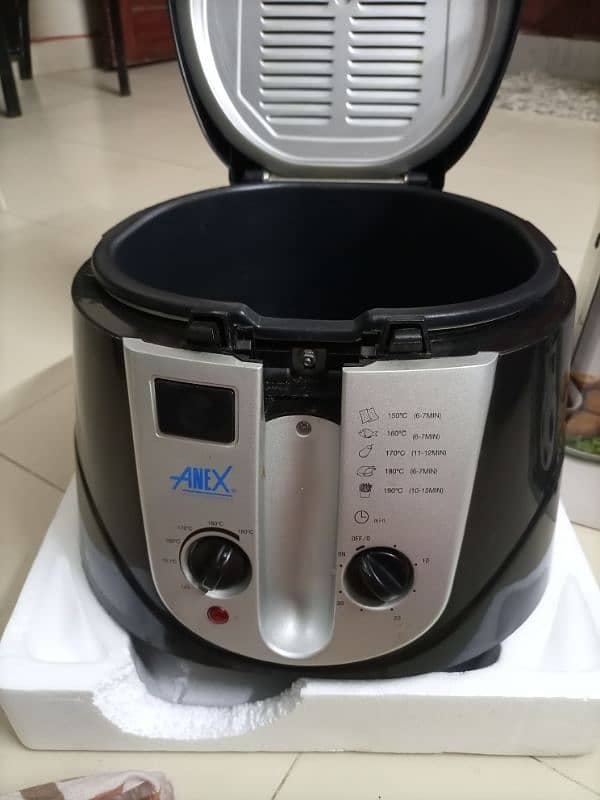 deep fryer 11