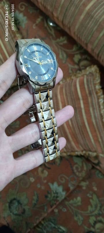 watch binbond chain with 1 brown straps 9