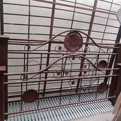 iron bed with complete set