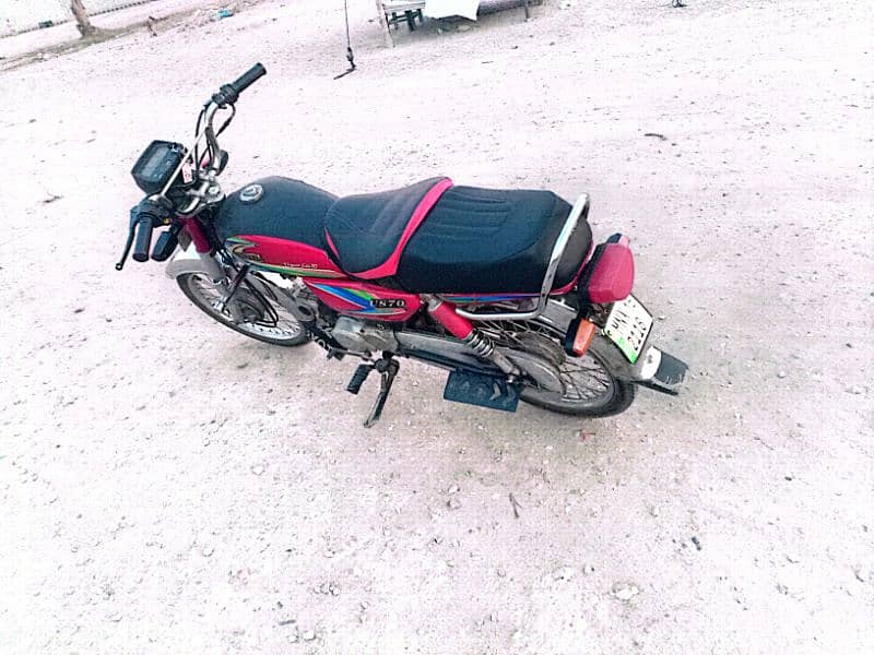 United 70cc 2015 0