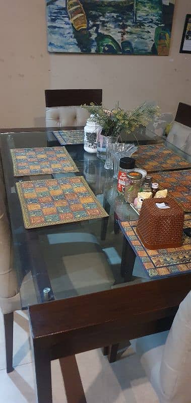 six seater wooden  dinning table 4