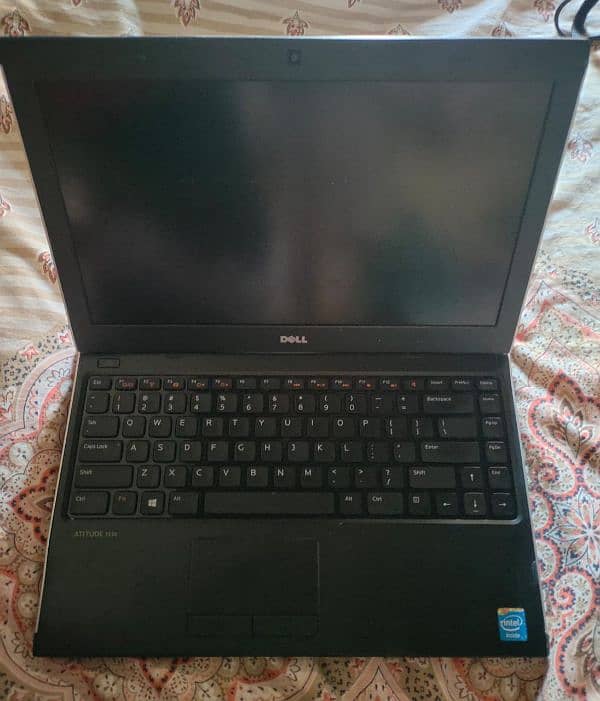 Dell Laptop 7