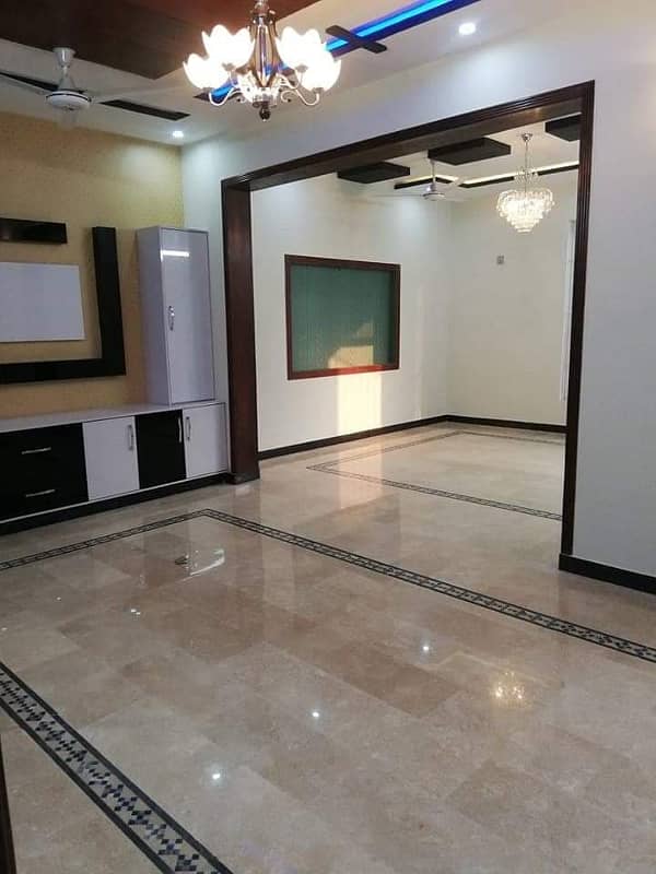 Tiles Floor 2 bed Portion Available For Rent in Gulraiz 14