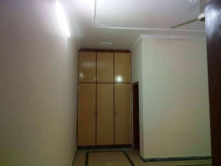 Tiles Floor 2 bed Portion Available For Rent in Gulraiz 15