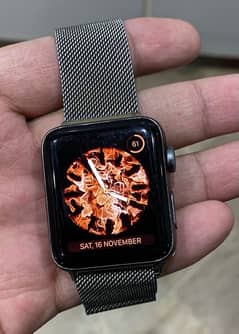 Apple Watch Series 3 42MM Space Gray