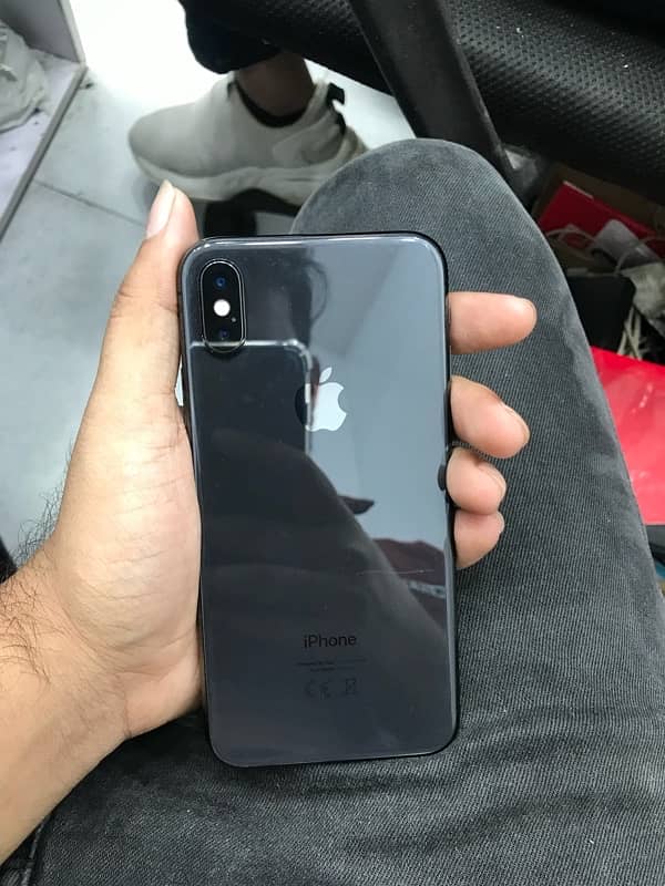 iPhone x 64gb 4