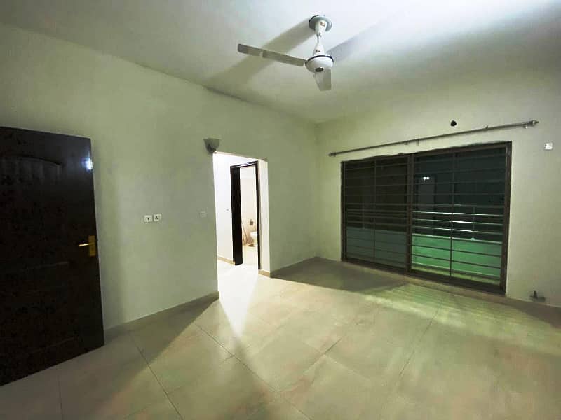 Exclusive Offer: 2nd Floor New Design Apartment For Sale - Prime Location In Askari 10 Sector - F 21