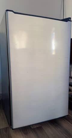 Dawlance Bedroom Fridge