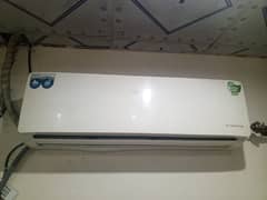 DC inverter  Day tan good condition