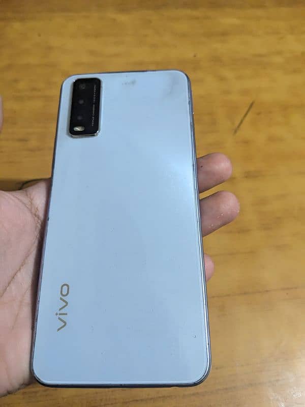 vivo y20 4/64 with box 0