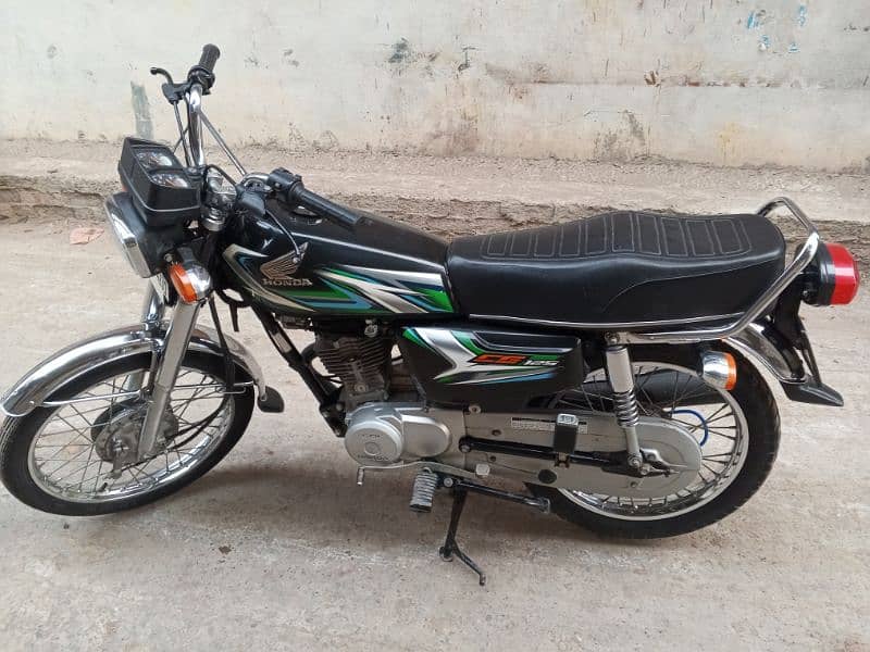 honda 125  2023 0